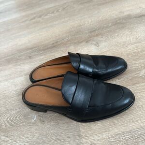 Geuine leather M. Gemi mules
